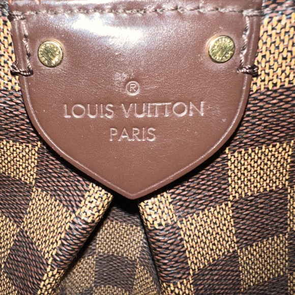 Louis Vuitton hand bag/ cross bag - Picture 6 of 10